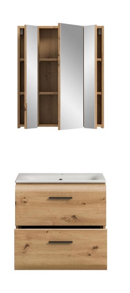 Badezimmer-Set bestehend aus einem Spiegelschrank mit drei Türen und einem Waschbeckenunterschrank mit zwei Schubladen in Eichenoptik.