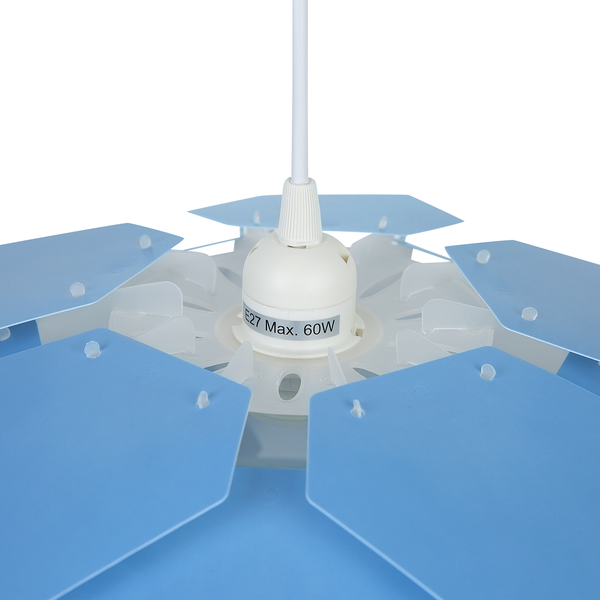 Hängelampe mit E27 Fassung und maximal 60 Watt