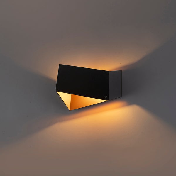 Design Wandleuchte Schwarz mit Goldener Innenseite - Fold