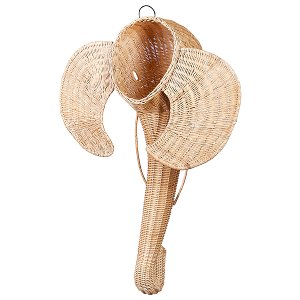 Dekoratives Wandobjekt in Elefantenform aus Rattan