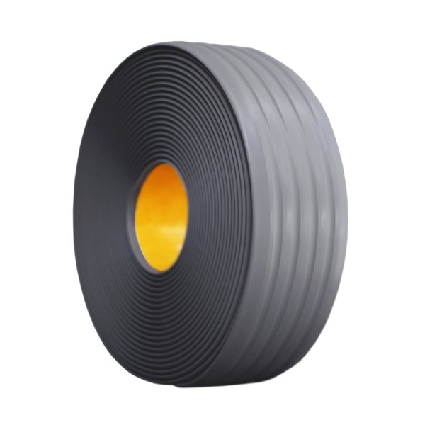 Graue Sockelleiste auf Rolle