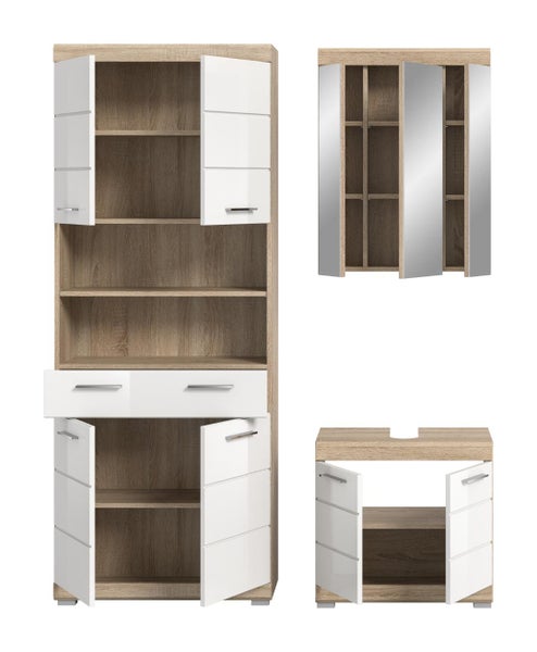 Dreiteiliges Badezimmerset in Eiche-Optik mit weißen Fronten, bestehend aus Hochschrank, Spiegelschrank und Waschbeckenunterschrank.