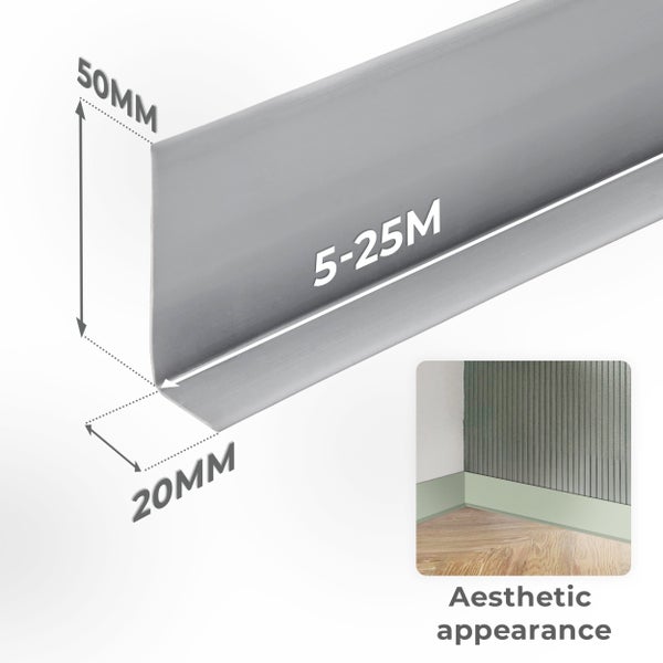 Flexible Sockelleiste aus Kunststoff mit 50 Millimeter Höhe und 20 Millimeter Tiefe für Wandabschlüsse mit ästhetischer Optik.