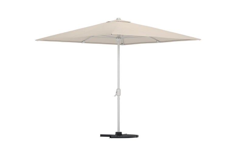 Quadratischer Sonnenschirm in Beige mit weißem Mast, Kurbel und schwarzem Ständer.