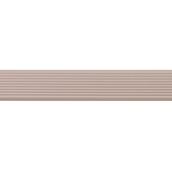 Terrassendiele aus Holz mit gerillter Oberfläche