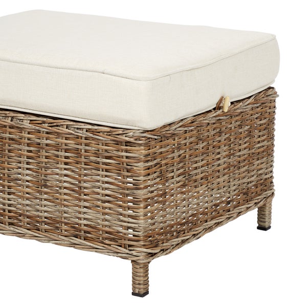 Drei Stapel grauer Kunststoffbehälter mit Griffen zur Lagerung