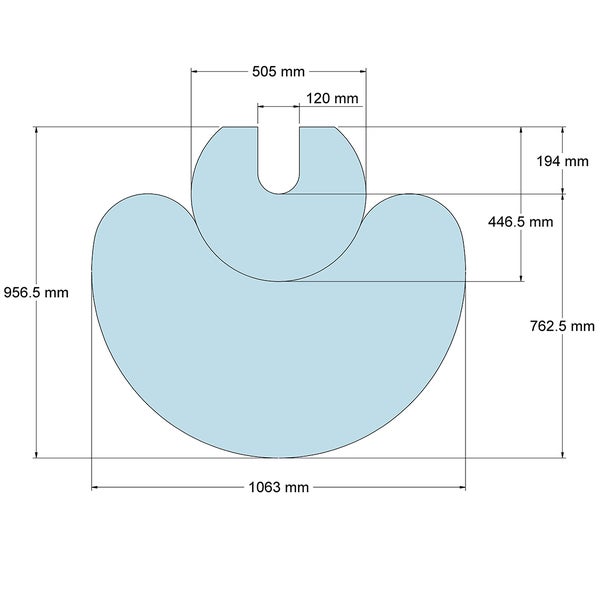 Maßzeichnung einer geschwungenen Matte mit präzisen Angaben in Millimeter für Breite, Höhe und den mittigen Ausschnitt.