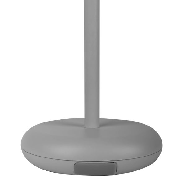 Akku-Tischleuchte PASI für Außen und Innen, aus Metall und Kunststoff in Grau, dimmbar, mit Touch- und Memory-Funktion, ca. 26 cm hoch