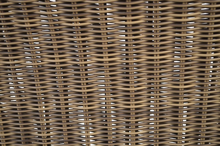 Gartensessel mit Armlehnen, Seilbespannung und Sitzkissen