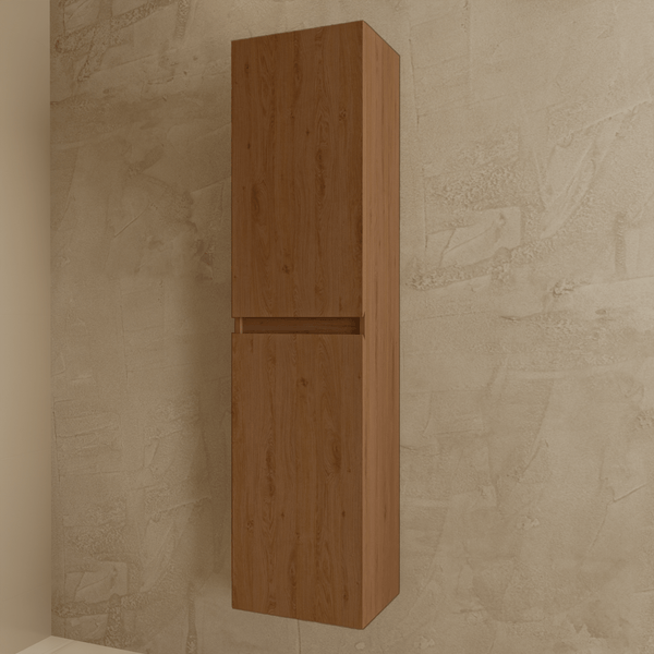 Hoher Badezimmerschrank in Holzoptik zur Wandmontage mit zwei Türen.