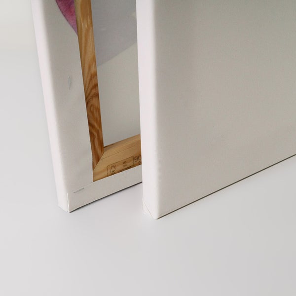 Detailansicht einer Leinwand mit Holzrahmen