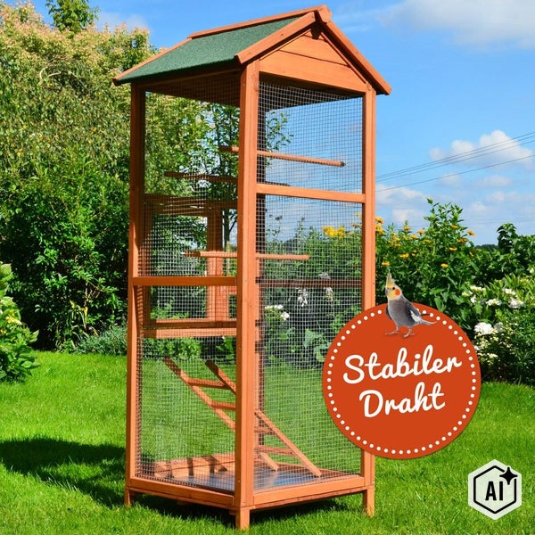 Hohe Vogelvoliere aus Holz mit festem Drahtgitter und Dach für den Gartenbereich zur artgerechten Haltung von Vögeln.