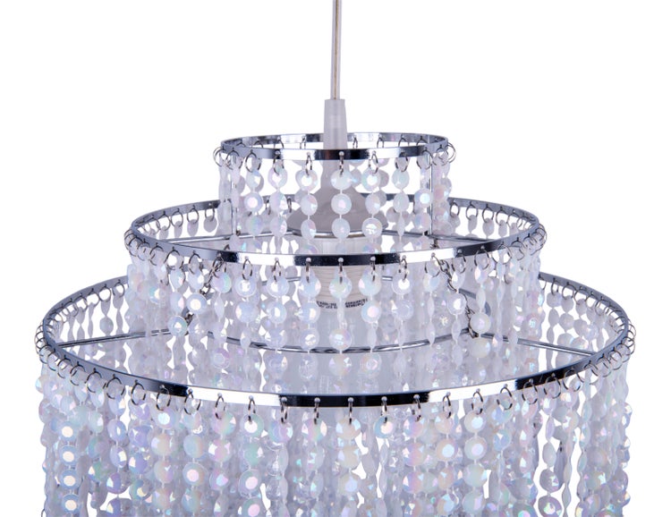 Dreistufige Hängeleuchte mit Schmucksteinen