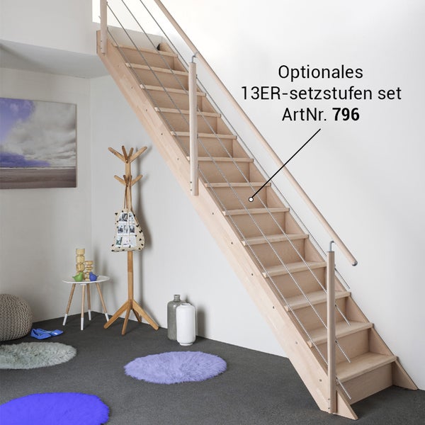 Gartentisch mit sechs Gartenstühlen