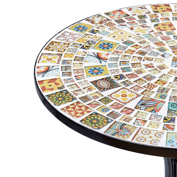 Runde Tischplatte mit buntem Mosaikmuster aus Keramik und schwarzem Metallrand.
