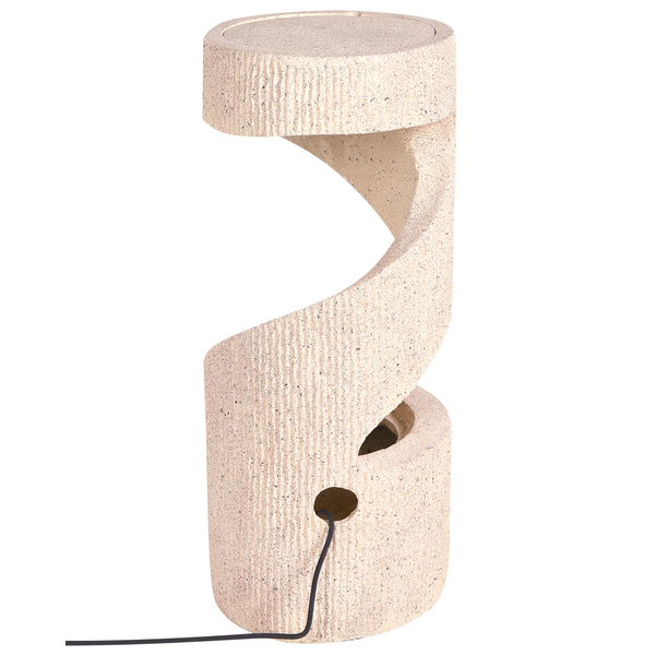 Stehlampe mit Rattan-Lampenschirm für den Außenbereich
