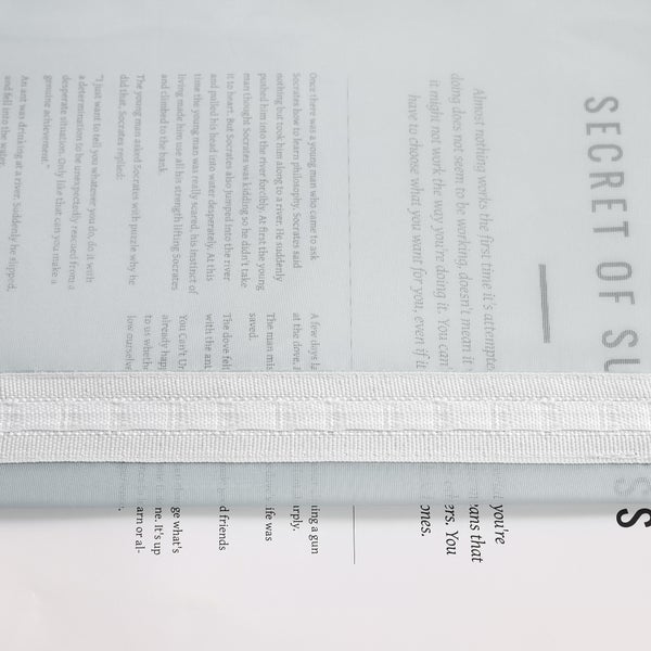 Nahaufnahme eines Buches mit dem Titel Geheimnis des Erfolgs