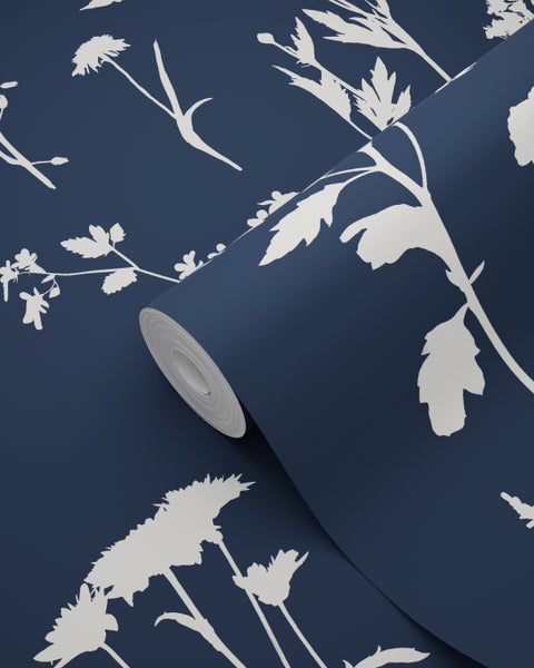 ESTAhome Tapete Feldblumen Dunkelblau - 50 x 900 cm - 139397