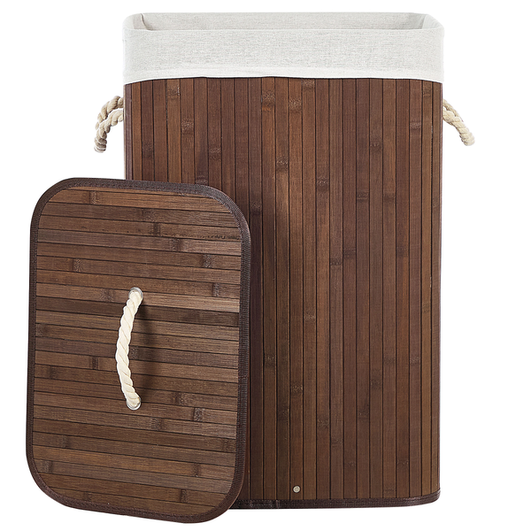 Brauner Wäschesammler aus Bambus mit herausnehmbarem Stoffsack, Deckel und Seilgriffen.