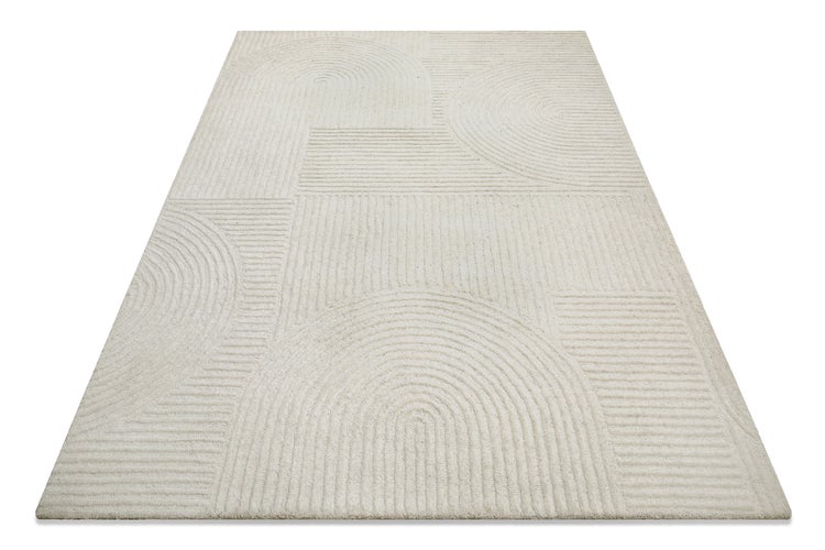 Rechteckiger Teppich mit strukturiertem Muster aus Bögen und Linien in moderner Optik.