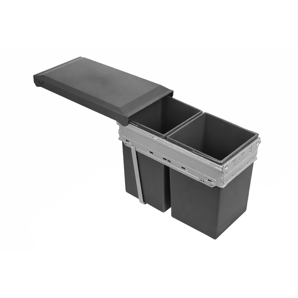Ausziehbares Einbau-Abfalltrennsystem aus grauem Kunststoff mit zwei Eimern und Metallrahmen.