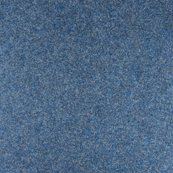 Blauer Nadelvlies-Teppichboden mit melierter Struktur.