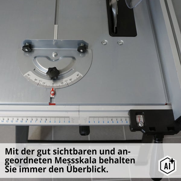 Tischkreissäge mit präziser Winkelskala und Messskala am Anschlag für exakte Schnitte.