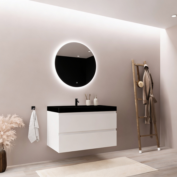 Modernes Badezimmer mit hängendem Waschbeckenunterschrank, beleuchtetem rundem Spiegel, schwarzer Armatur und Handtuchleiter aus Holz.