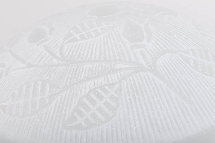 Runde Deckenleuchte mit floralem Muster