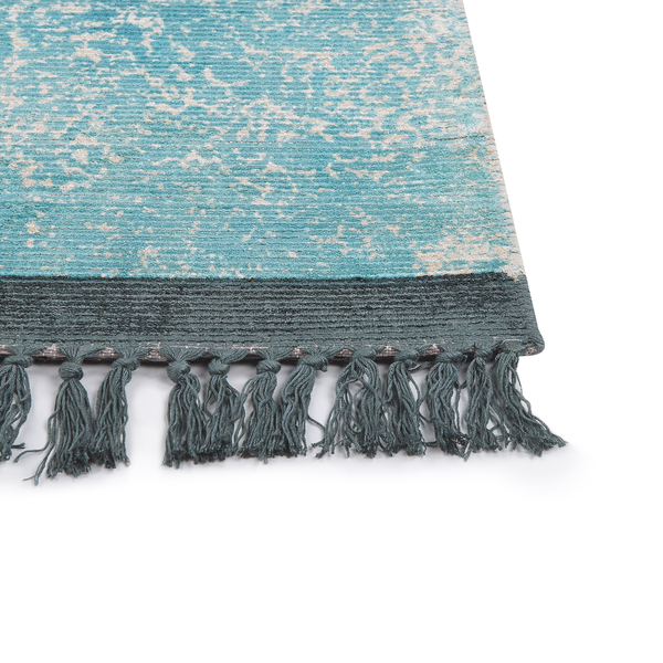 Detailansicht eines Teppichs mit Fransen