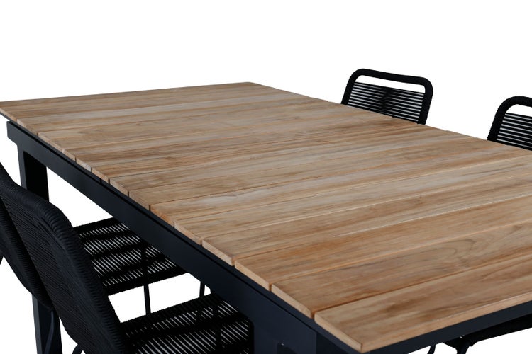 Gartentisch mit Holzplatte und Stühlen mit Seilbespannung