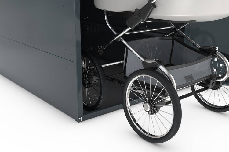 Metall-Gerätehaus mit einem Kinderwagen im Inneren zur Darstellung des Stauraums.