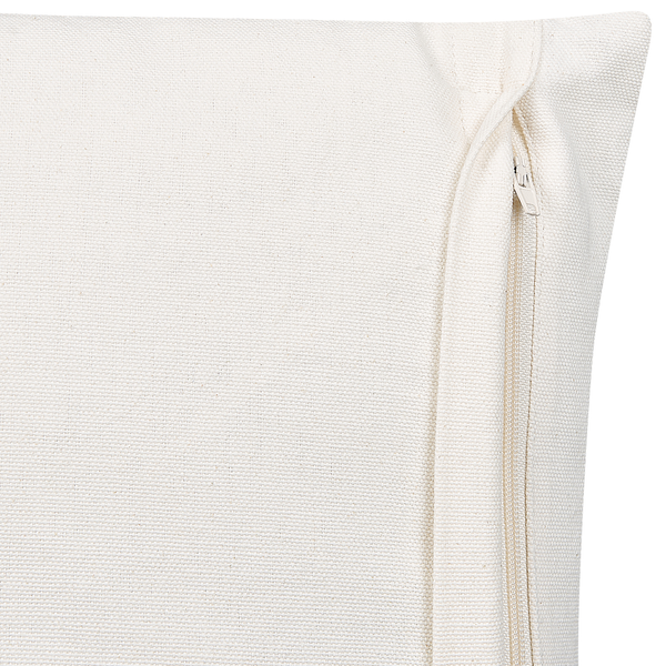Detailansicht einer Kissenhülle aus gewebtem Textil mit verdecktem Reißverschluss.
