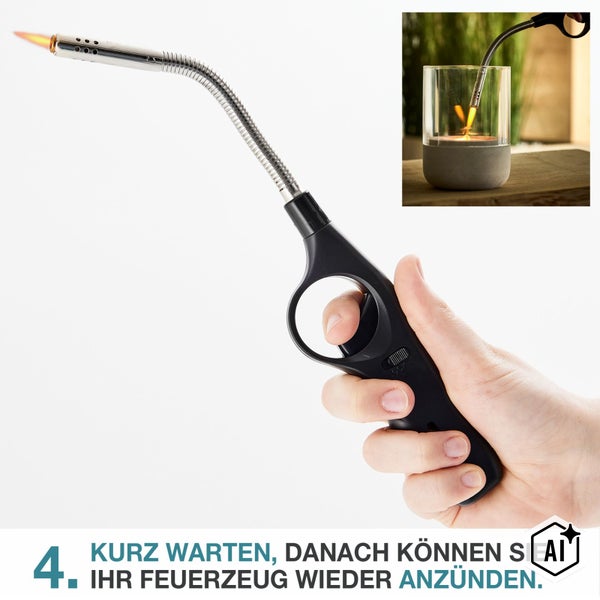 Handfeuerzeug mit langem flexiblem Hals zum Anzünden von Kerzen mit Flamme in der Hand gehalten.