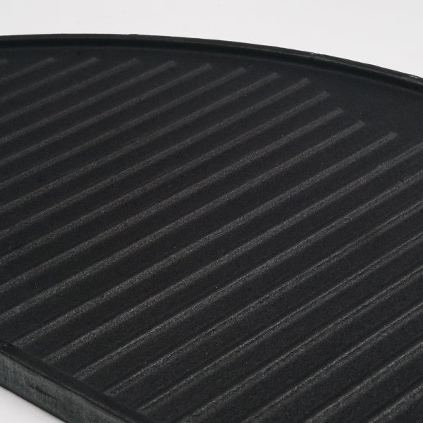 Grillplatte aus Gusseisen mit gerillter Oberfläche