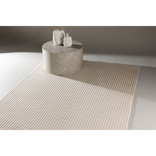 Miller Teppich 200x290 cm offwhite. 200 X 290 X 2 cm