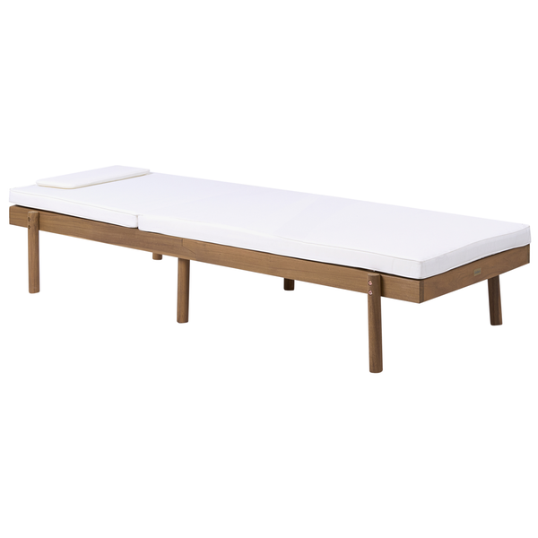 Gartenliege aus Holz mit Auflage