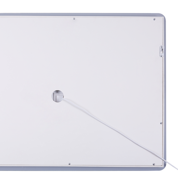 Rückseite einer LED-Leuchte mit Kabelanschluss