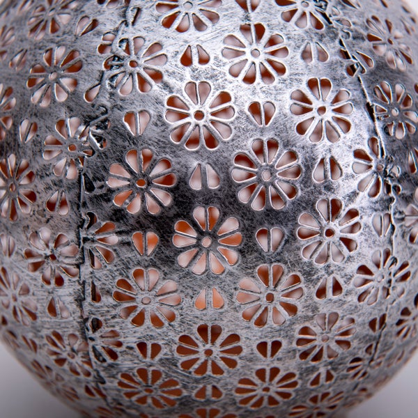 2er-Set LED Deko-Solarleuchte Ø 18 cm  Außen Deko aus Metall in Silber mit integrierten LEDs