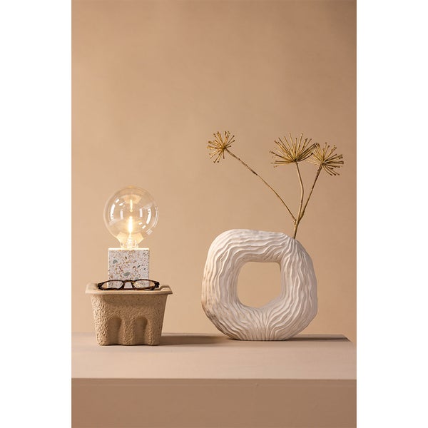 Rilche Beleuchtung Tischlampe 9x9x9cm Grau. 9 X 9 X 9 cm