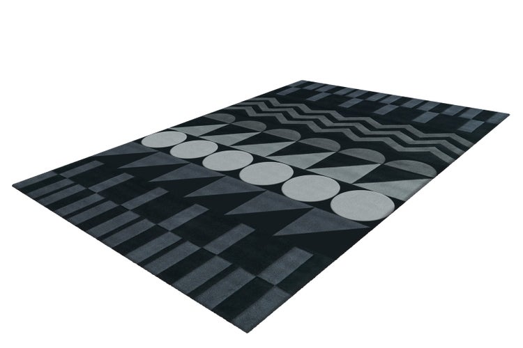 Rechteckiger Teppich in Schwarz und Grau mit geometrischem Muster aus Kreisen, Dreiecken, Zickzacklinien und Rechtecken.