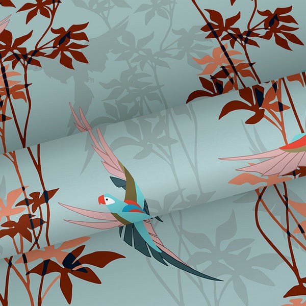 Dekorativer Hirsch mit Geweih und Schal