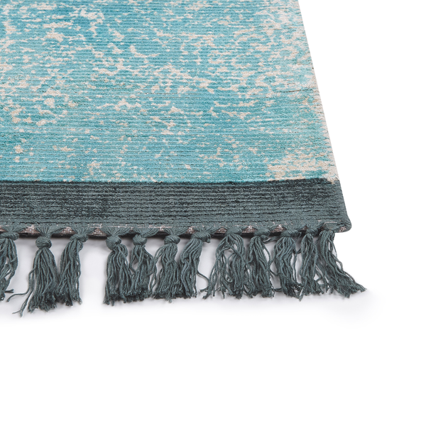 Detailansicht eines Teppichs mit Fransen
