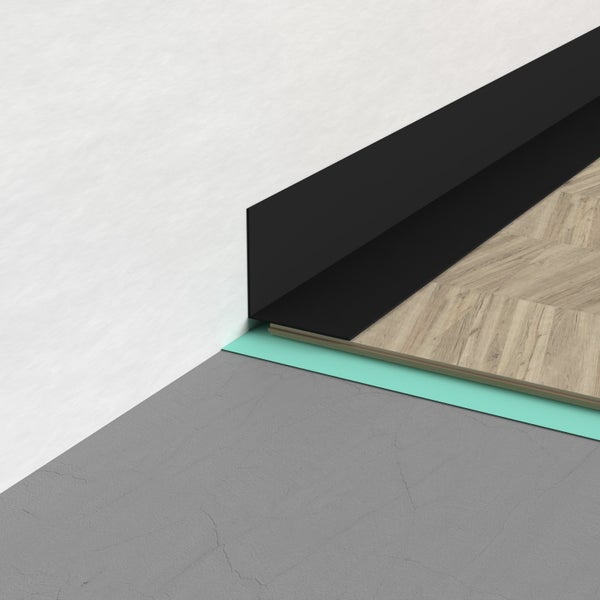 Bodenaufbau mit Sockelleiste, Laminat und Trittschalldämmung