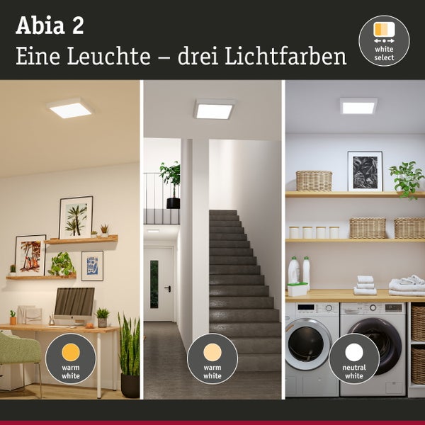 Quadratisches LED Einbaupanel in schlichtem Design für die Deckenmontage zur Beleuchtung von Innenräumen.