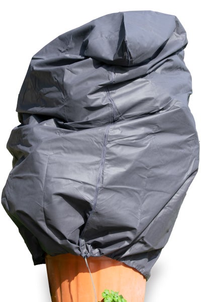 Wetterfeste Schutzhaube für Gartenmöbel aus Textil mit Kordelzug
