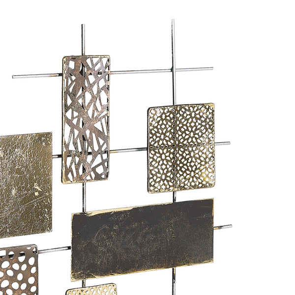 Wanddekoration aus Metall mit rechteckigen Formen und filigranen Mustern