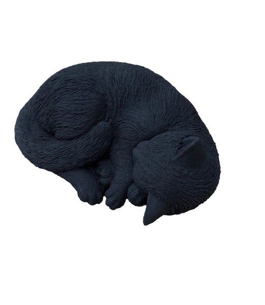Dekorative Gartenfigur in Form einer schlafenden Katze aus wetterfestem Material