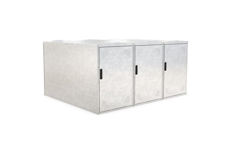 Fahrradgarage mit drei abschließbaren Boxen zur sicheren Aufbewahrung von Fahrrädern.