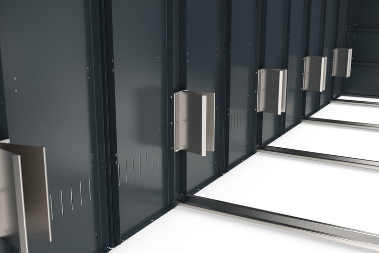 Innenansicht einer Gartenhaus-Unterkonstruktion aus Metall